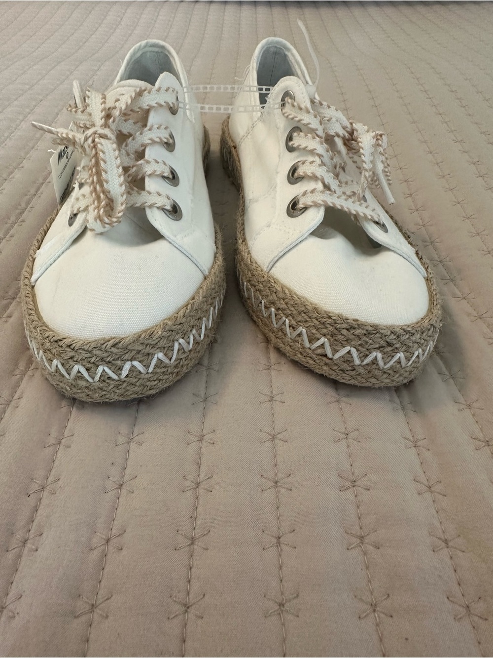 NWT Blowfish Malibu Buenos Espadrille Canvas Platform Sneakers Cream 8.5 - Picture 9 of 11